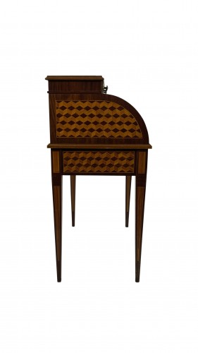 A central roller desk veneered in various woods, France, 20th century - 