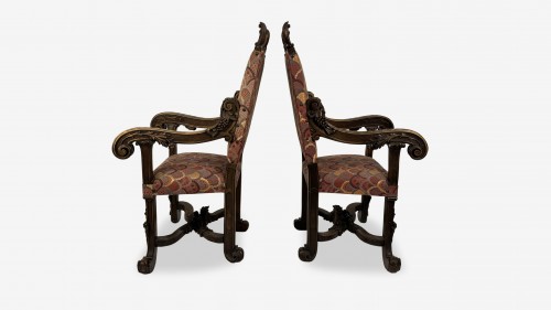 Paire de grands fauteuils en noyer,de style Brustolon - Antichità Giglio