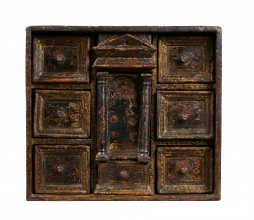 16th Venetian Persian decor Lacquered Cabinet