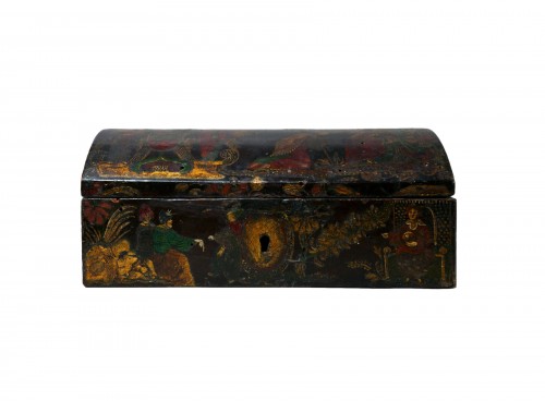 Early 17th Venetian Domed Lacquer Box 