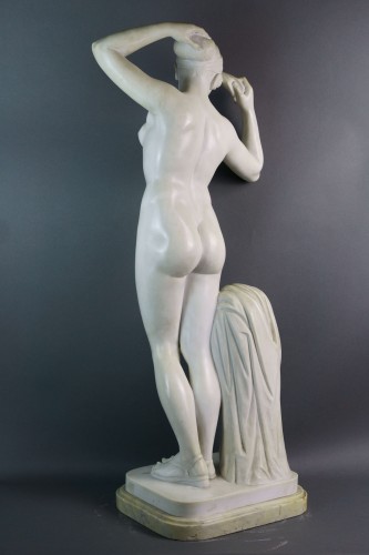 Sculpture Sculpture en Marbre - Vénus de l'Esquilin en marbre, Italie fin XIXe siècle