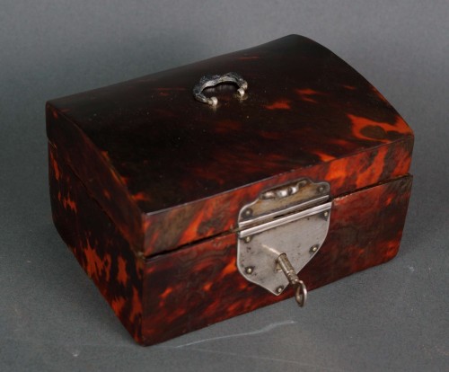 Coffret Louis XIV en Ecaille de Tortue, Anvers, 17éme - Objets de Vitrine Style Louis XIV