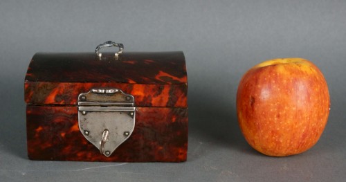 Louis XIV - 17th, Antwerp, Louis XIV tortoiseshell casket