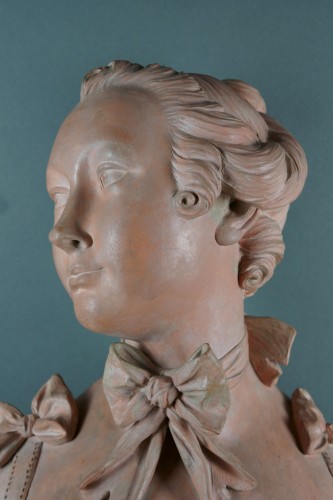 Buste de Dame en terre cuite  du 18e siècle - Sculpture Style Transition