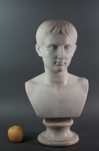 Restauration - Charles X - Buste en marbre de Gaius Octavius, atelier romain vers le 1830