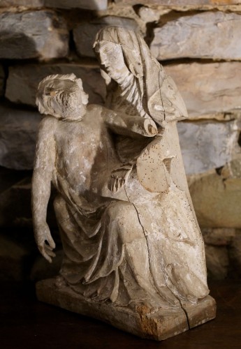 Vierge de Pitié en bois de tilleul France fin du 15e - Sculpture Style Renaissance