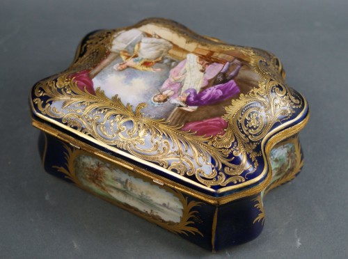 XIXe siècle - Coffret en porcelaine bleue d Sèvres Napoléon III