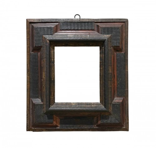17th Carved Wood Frame With Guilloche Decoratio