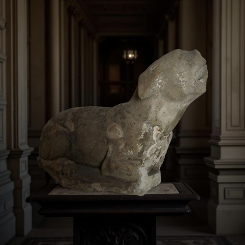 Antiquités - Pietra Serena  Greyhound 16th century Florentine sculptor