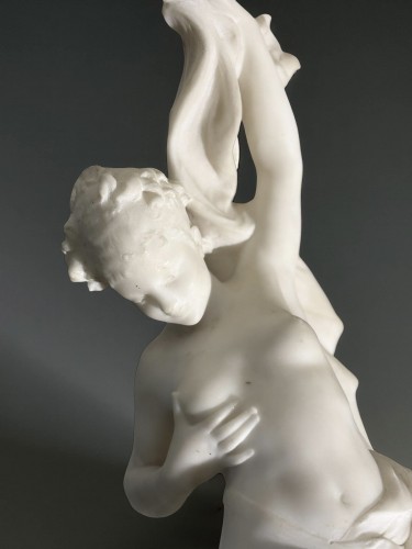 Luca Madrassi (1848-1919) L'Innocence tourmentée par l'Amour - Sculpture Style Art nouveau