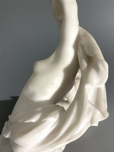 Sculpture Sculpture en Marbre - Luca Madrassi (1848-1919) L'Innocence tourmentée par l'Amour