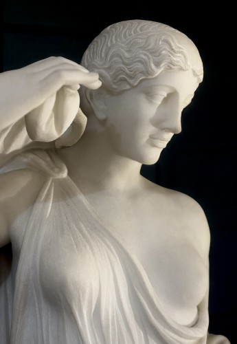  Vénus Genitrixn sculpture Néoclassique en marbre - Sculpture Style Louis-Philippe