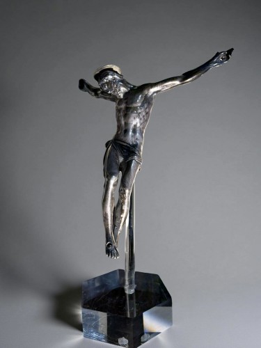 17th century - Early 17th Solid Silver Corpus Christi