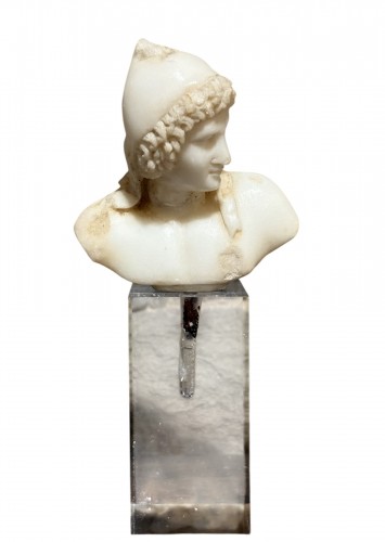 Petit Buste Maniériste d'Attis en Marbre 16e