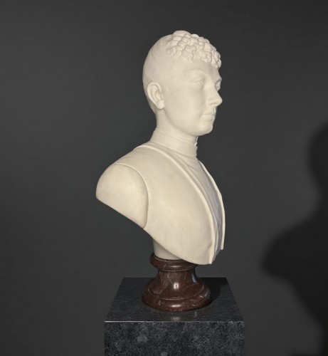 Sculpture Sculpture en Marbre - Laure MARTIN-COUTAN (1855-1915) Buste en Marbre