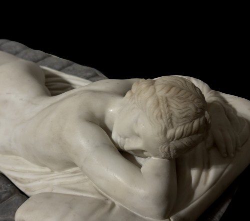 Sleeping Hermaphroditus, Large Neoclassical White Marble Sculpture - Sculpture Style Empire