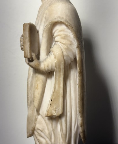 Louis XIII - 17th Italian Baroque Alabaster Sculpture Of Saint Ignatius Of Loyola