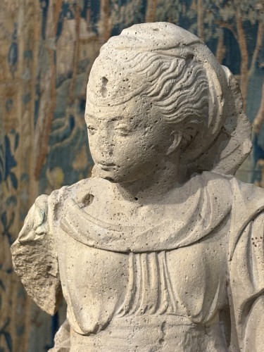 XVIe siècle et avant - Sculpture Maniériste en Calcaire Lutétien 16e