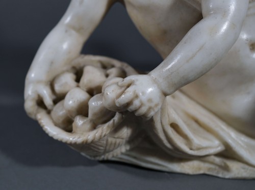 Antiquités - Niccolò Tribolo (1500-1558) cercle de, Important Putto en marbre sculpté