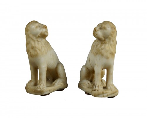 16th Pair of Venetian Marble Lions