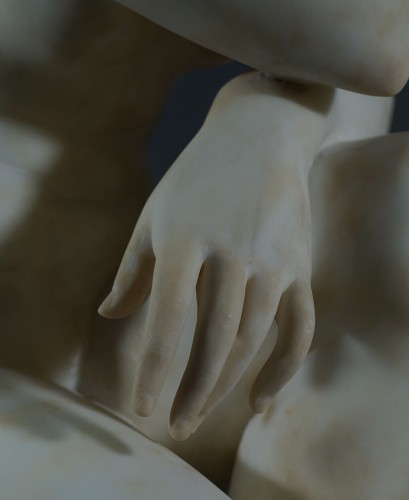 Sculpture Sculpture en Marbre - Venus accroupie grande sculpture en albâtre