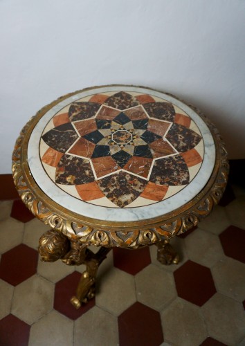 18th century - 18th Golden Wood Pedestal Table Mosaic Marble 