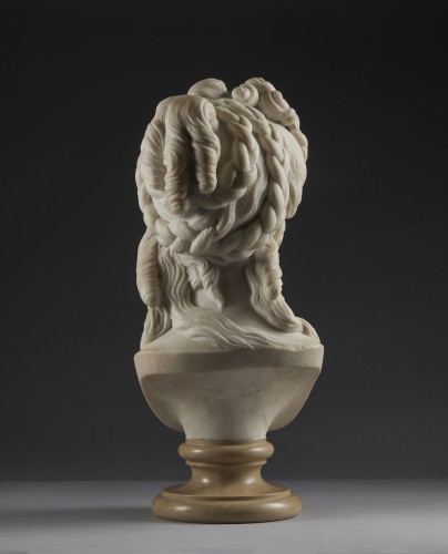 Sculpture  - Portrait of a young lady
