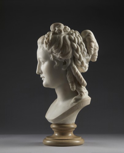 Portrait of a young lady - 
