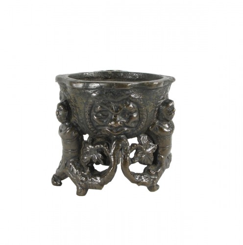 Encrier en bronze coulé à la cire perdue, XVIe siècle