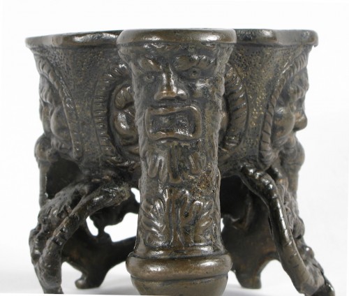 Objet de décoration Encrier - Encrier en bronze coulé à la cire perdue, XVIe siècle
