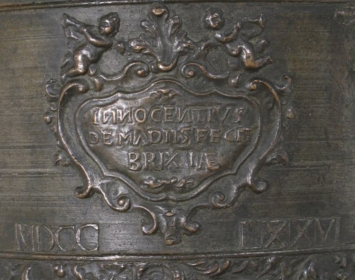 Mortier en bronze signé et daté - Collections Style Louis XV