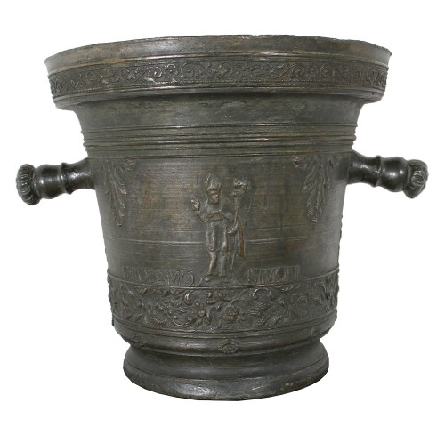Mortier en bronze signé et daté - Antichità Santa Giulia