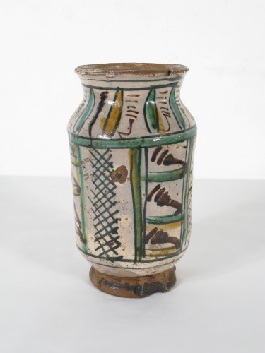 Céramiques, Porcelaines  - Albarello en majolique polychrome archaïque, Italie centrale XVe siècle
