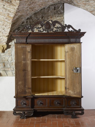 Armoire farnésienne, Parme XVIIe siècle - Antichità Santa Giulia