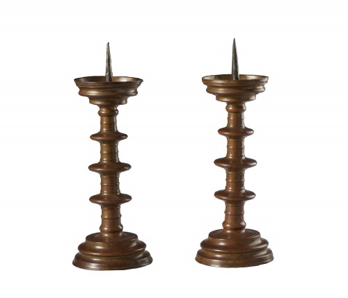 Pair of bronze ring candlesticks, Tuscany 16th century
