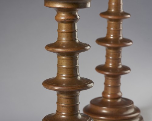 Renaissance - Pair of bronze ring candlesticks, Tuscany 16th century