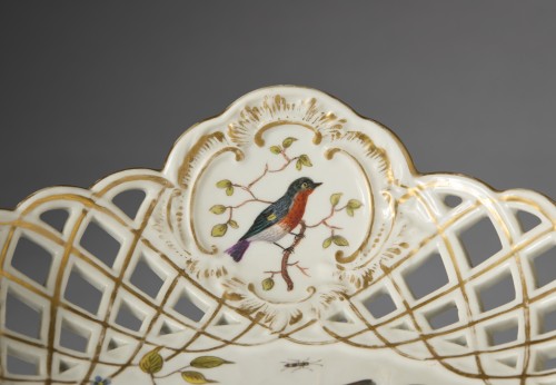 Antiquités - Porcelain cake stand, Meissen 19th century