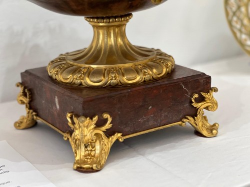 Antiquités - 19th-century cherry red marble and gilded bronze planter