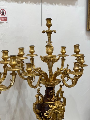 Antiquités - Paire de candélabres en bronze doré et marbre griotte à 10 bras XIXe siècle