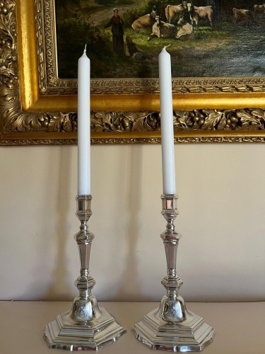 Pair of 18th-century solid silver candlesticks by Claude Roysard - Lighting Style Louis XIV