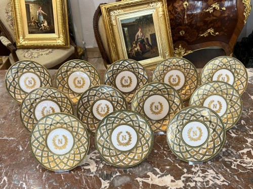 Twelve Napoleon plates, Imperial Manufactory of Sèvres, 19th century - Napoléon III