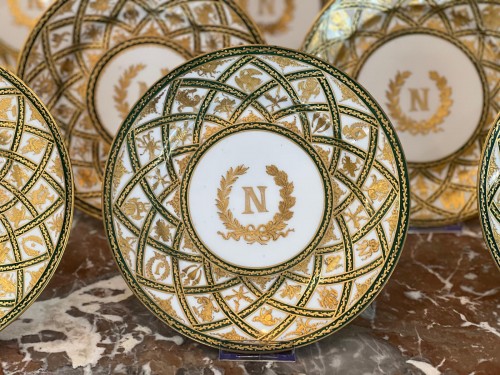 Antiquités - Twelve Napoleon plates, Imperial Manufactory of Sèvres, 19th century