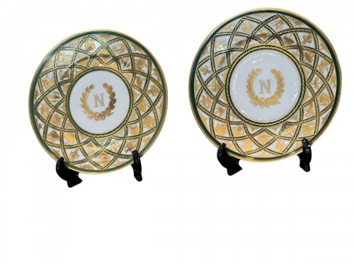 Pair of porcelain plates, Imperial Sèvres Manufacture, 19th century