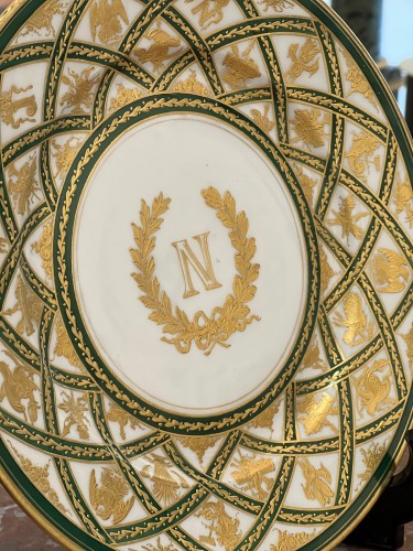 Porcelain & Faience  - Pair of porcelain plates, Imperial Sèvres Manufacture, 19th century