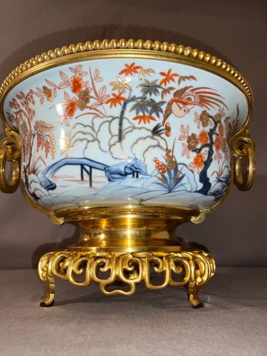 Napoléon III - Large 19th-century Imari porcelain and gilt bronze bowl