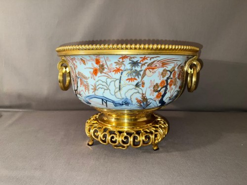 Antiquités - Large 19th-century Imari porcelain and gilt bronze bowl