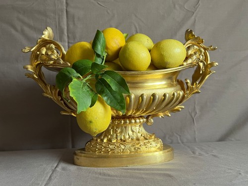 Objet de décoration Cassolettes, coupe et vase - Jardinière coupe style Rocaille en bronze doré, époque Napoléon III