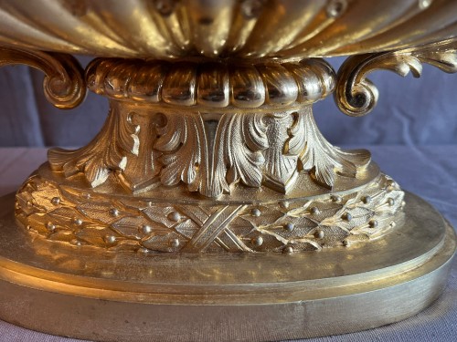 XIXe siècle - Jardinière coupe style Rocaille en bronze doré, époque Napoléon III