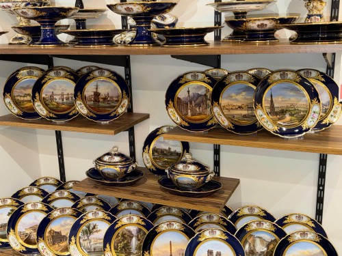 Service en porcelaine de Paris – Lahoche, Escalier de Cristal, vers 1850 - Céramiques, Porcelaines Style Napoléon III