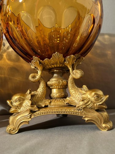 XIXe siècle - Paire de coupes en cristal de Bohème taillé fumée et bronze doré